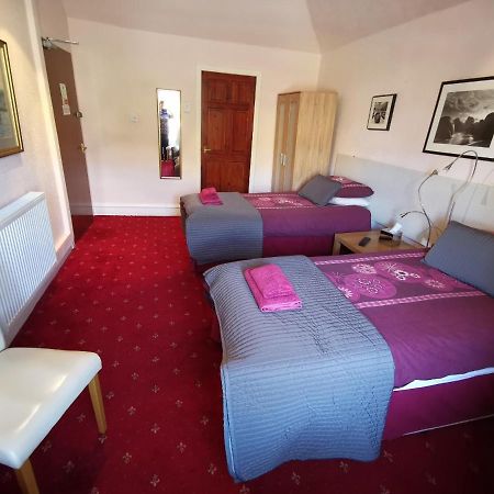 St Ronan'S Hotel Innerleithen Eksteriør billede