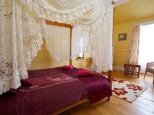 St Ronan'S Hotel Innerleithen Eksteriør billede